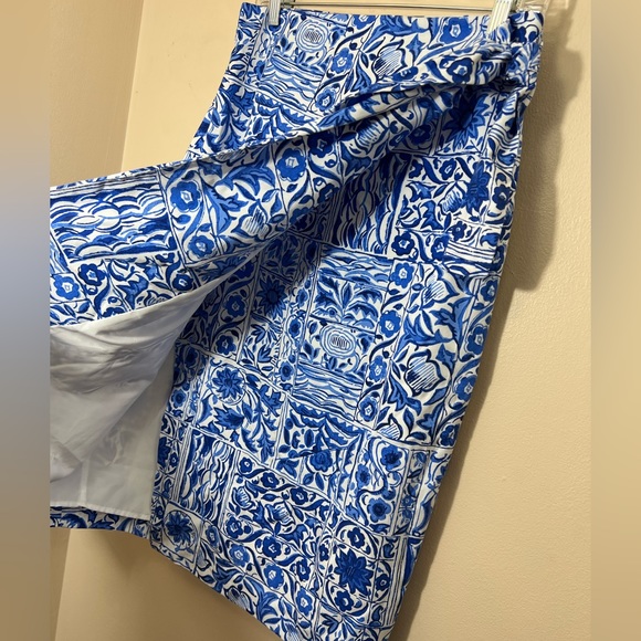 NWT Ann Taylor beautiful blue white tile print side tie sarong wrap skirt size 2 - Picture 6 of 15